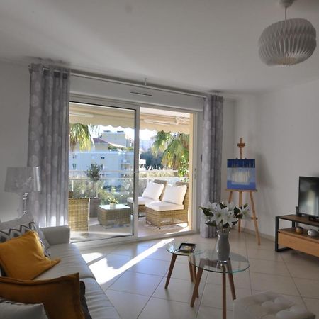 Elegant One-Bedroom Apartment With Swimming Pool - Stayinantibes - Le Vallon Exterior photo