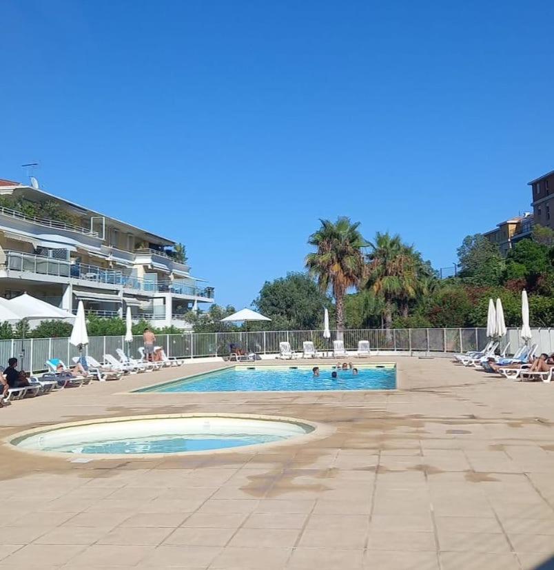 Elegant One-Bedroom Apartment With Swimming Pool - Stayinantibes - Le Vallon Exterior photo
